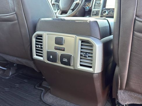 Used 2017 Ford F150 King Ranch w/ Equipment Group 601A Luxury image 28