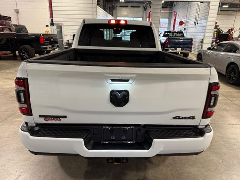Certified 2024 RAM 2500 Big Horn w/ Night Edition AWD/4WD image 25