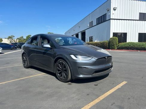 Used 2022 Tesla Model X Plaid AWD/4WD image 2