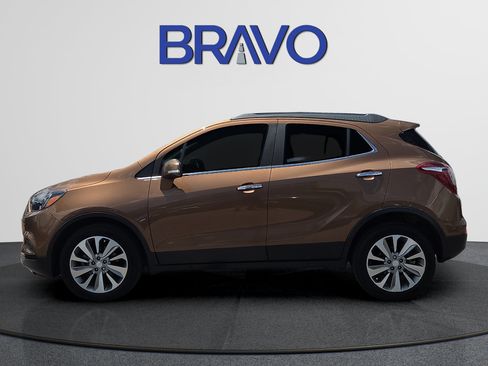 Used 2017 Buick Encore Preferred FWD image 2