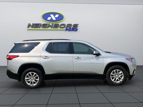 Used 2021 Chevrolet Traverse LT AWD/4WD image 7