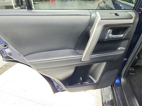 Used 2021 Toyota 4Runner SR5 Premium image 33