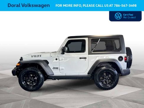 Used 2022 Jeep Wrangler Willys image 5