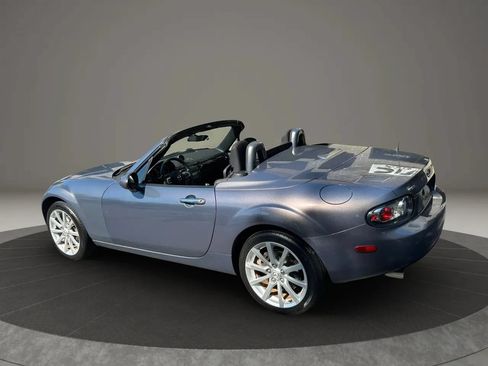 Used 2007 MAZDA MX-5 Miata Touring w/ Suspension Pkg RWD image 11