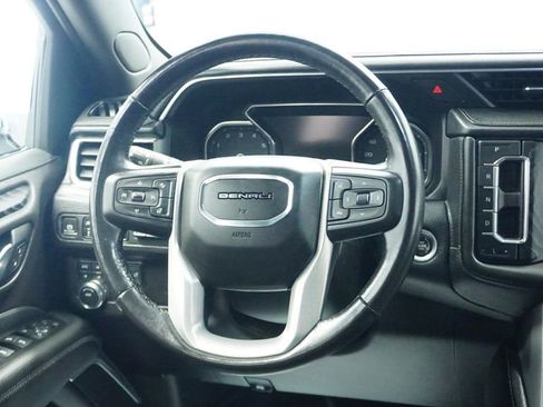 Used 2021 GMC Yukon Denali image 26