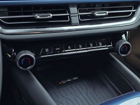 New 2025 Chevrolet Equinox EV LT w/ Active Safety Package 3 image 27