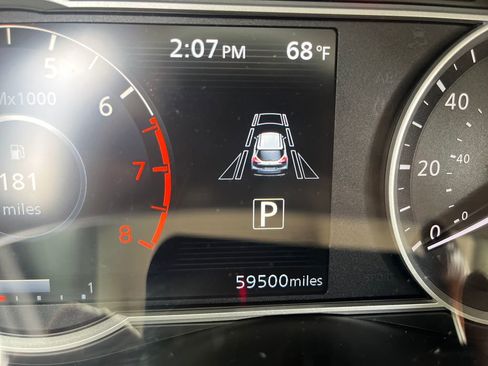 Used 2020 Nissan Kicks SR image 16