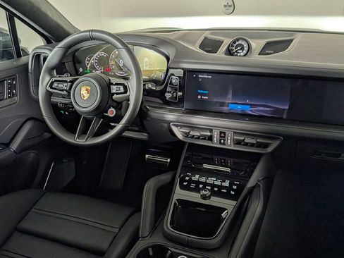 New 2026 Porsche Cayenne Turbo GT AWD/4WD image 22