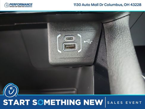 New 2026 Jeep Compass Limited image 25