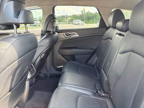 Used 2023 Kia Sportage EX FWD image 18
