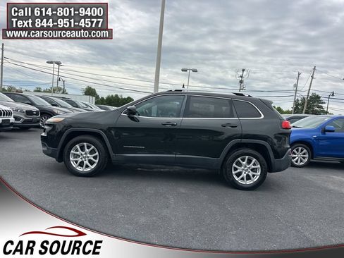 Used 2016 Jeep Cherokee Latitude w/ Comfort/Convenience Group AWD/4WD image 8