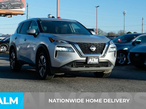 Used 2023 Nissan Rogue SV image 5