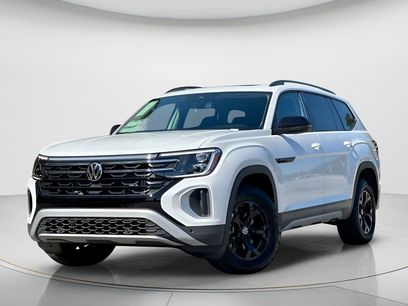 New 2026 Volkswagen Atlas Peak Edition