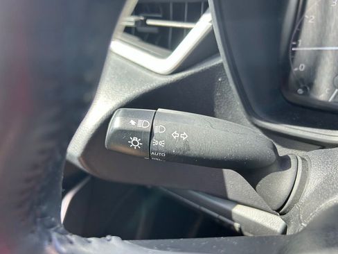 Certified 2025 Toyota Corolla SE FWD image 22
