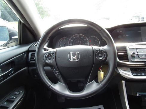 Used 2014 Honda Accord Sport image 21