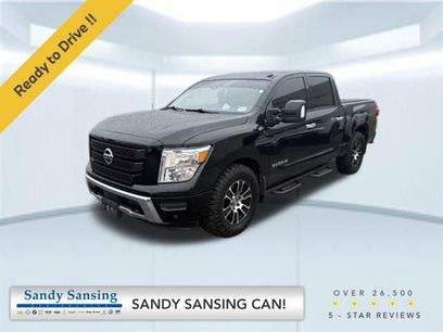 Used 2021 Nissan Titan SV w/ SV Convenience Package