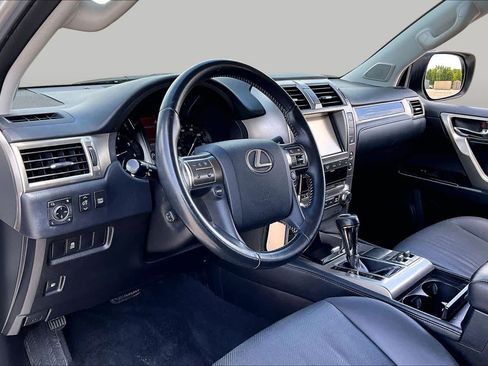 Used 2019 Lexus GX 460 w/ Navigation Package AWD/4WD image 15