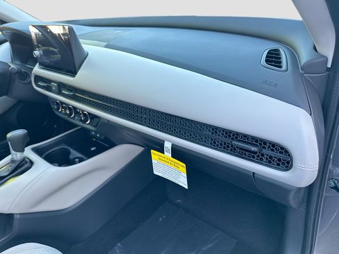 New 2026 Honda HR-V LX image 21