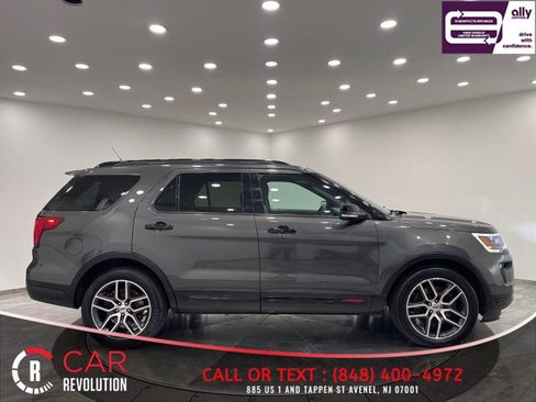 Used 2019 Ford Explorer Sport w/ Equipment Group 401A AWD/4WD image 8