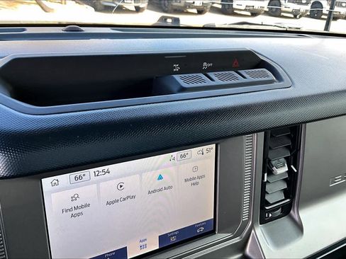 Used 2022 Ford Bronco Outer Banks image 34