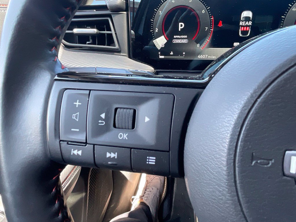 Certified 2025 Nissan Kicks SR AWD/4WD image 16