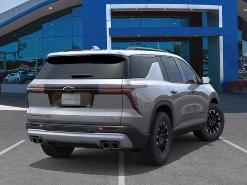New 2026 Chevrolet Traverse Z71 w/ Enhanced Driving Package AWD/4WD image 28