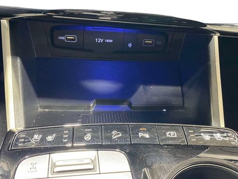 Used 2024 Hyundai Tucson Limited AWD/4WD image 30