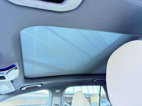 New 2026 Mercedes-Benz GLC 300 image 8