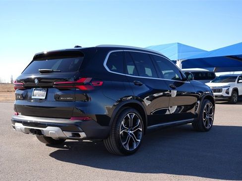Used 2024 BMW X5 xDrive50e w/ Premium Package image 4