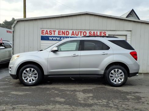 Used 2010 Chevrolet Equinox LT w/ Cargo Management Package image 2