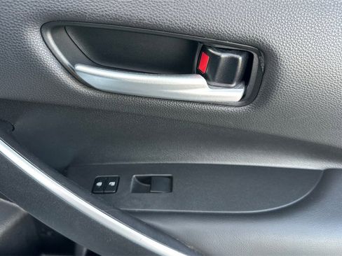 Used 2021 Toyota Corolla SE w/ Carpet Mat Package (TMS) image 19