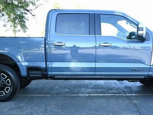 Used 2023 Ford F350 Platinum image 12