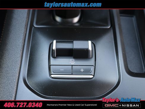 Used 2022 GMC Sierra 1500 AT4 w/ AT4 Premium Package image 28