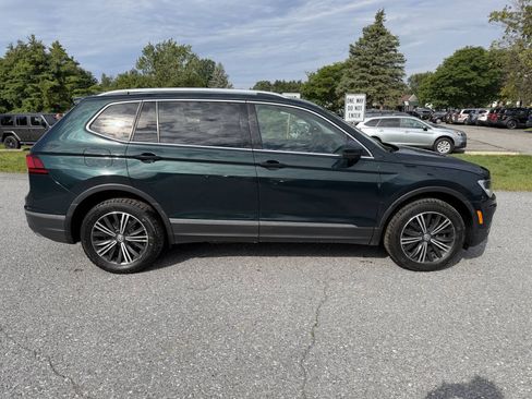 Used 2019 Volkswagen Tiguan SEL AWD/4WD image 6