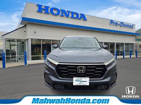 Used 2024 Honda CR-V EX-L image 2