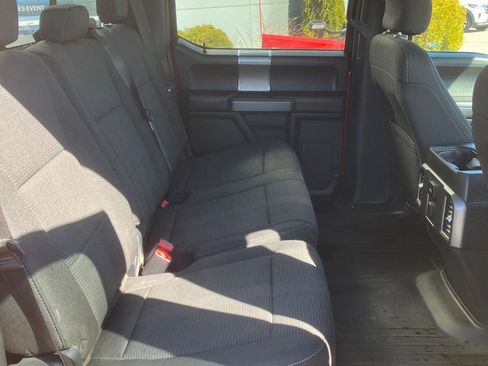 Used 2015 Ford F150 XLT w/ Equipment Group 302A Luxury AWD/4WD image 21