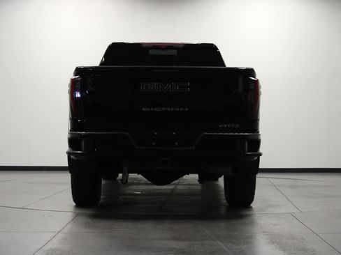 Used 2026 GMC Sierra 2500 AT4 w/ AT4 Premium Plus Package AWD/4WD image 5