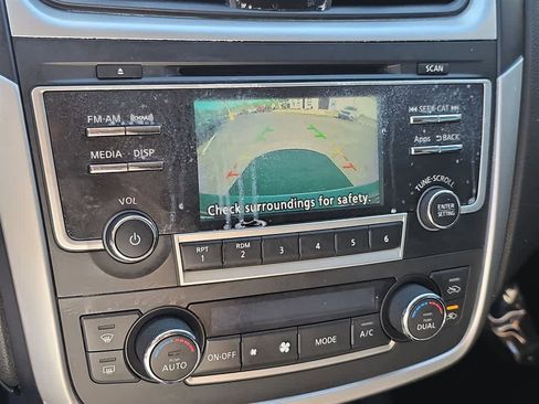 Used 2016 Nissan Altima 2.5 SV w/ Convenience Package FWD image 20