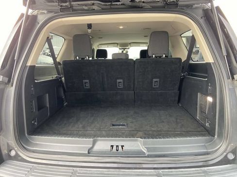 Certified 2024 Ford Expedition Max XLT RWD image 10