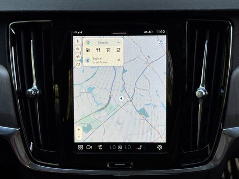 Used 2023 Volvo S90 B6 Plus w/ Protection Package Premier image 26