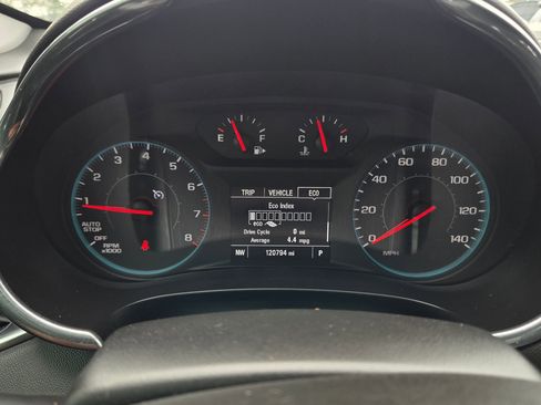 Used 2020 Chevrolet Malibu LT w/ Leather Package image 27