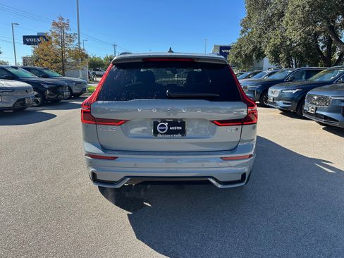 New 2026 Volvo XC60 B5 Plus w/ Protection Package Premier image 5