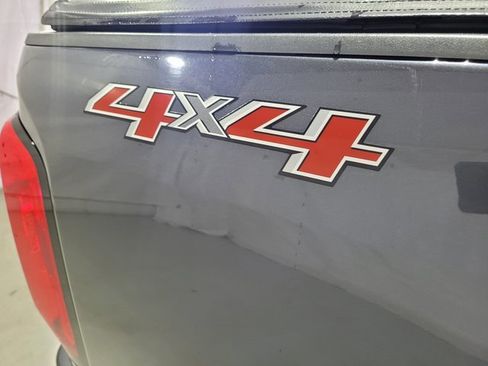 Used 2017 Chevrolet Colorado LT w/ LT Convenience Package image 16