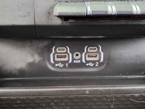 Used 2021 RAM 1500 Laramie w/ Sport Appearance Package image 8