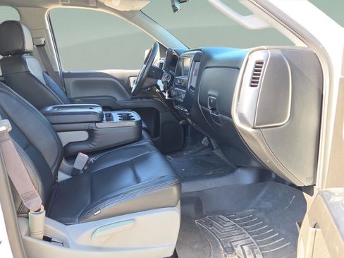 Used 2017 Chevrolet Silverado 1500 W/T w/ Trailering Package RWD image 14