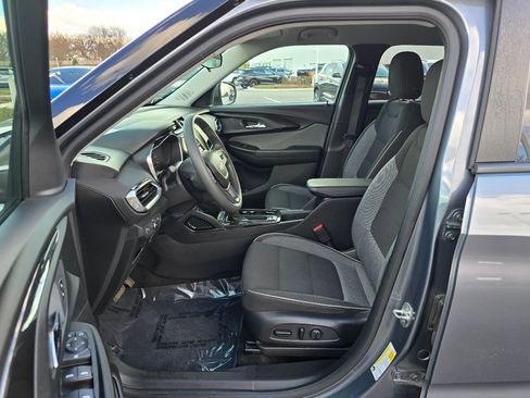 Used 2022 Chevrolet TrailBlazer LT FWD image 15