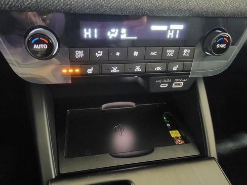 New 2026 Subaru Outback Limited XT image 13