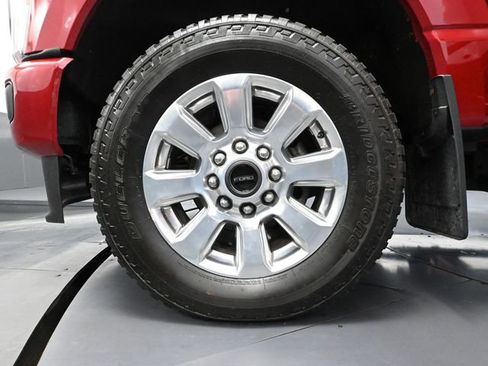 Used 2023 Ford F250 Lariat w/ Lariat Ultimate Package image 19