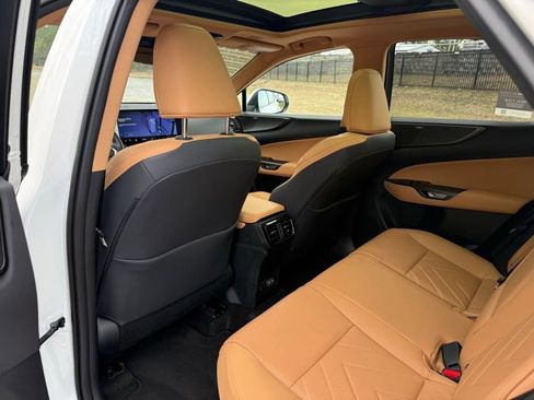 Certified 2025 Lexus NX 450h+ AWD w/ Luxury Package image 28