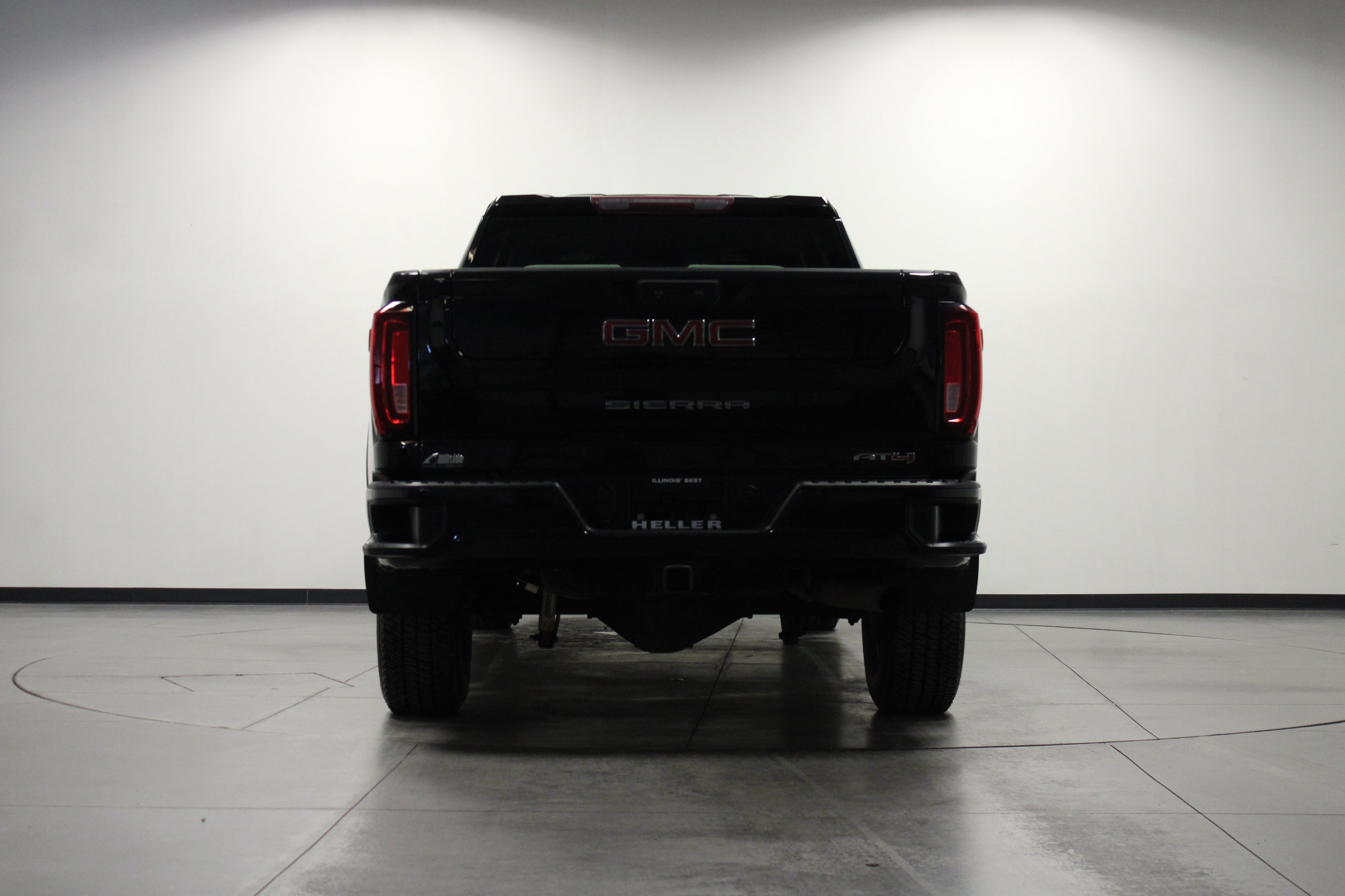 Used 2021 GMC Sierra 2500 AT4 AWD/4WD image 5